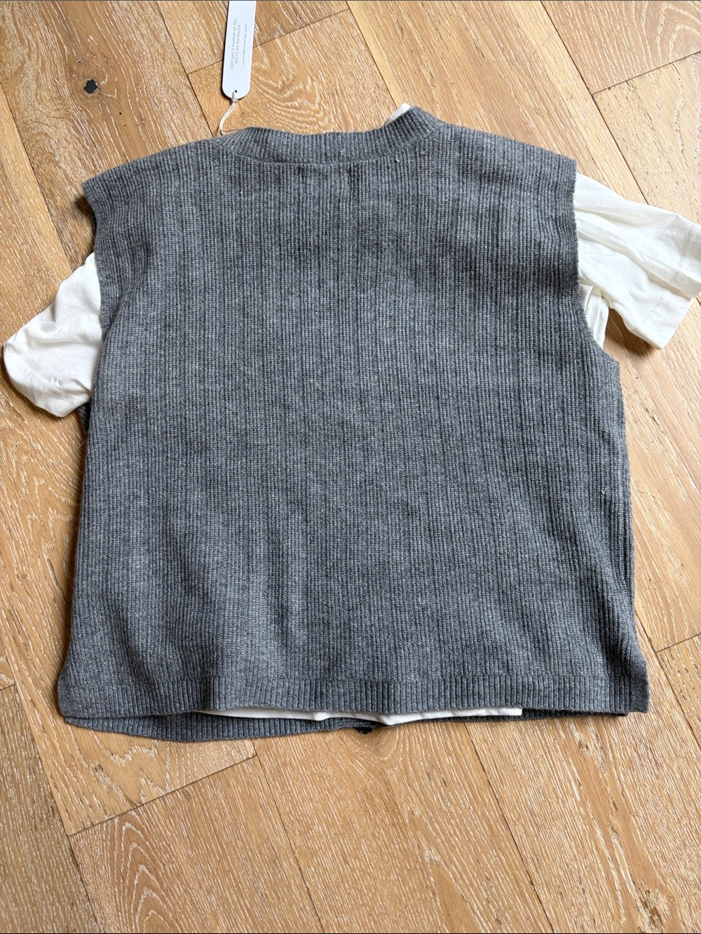 Grey Ribbed V-Neck Button Sweater Vest -  Size Medium - Picture 5 of 5